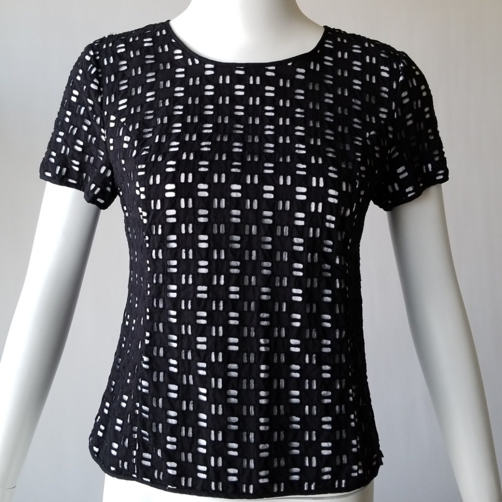 Vince Camuto Black and white top